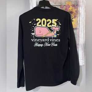 Vineyard Vines Happy New Year 2023 Pocket Graphic T-shirt Men Medium Long Sleeve